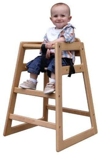 Traditional Highchair in Natural Finished Wood with Adjustable Waist Strap DL Traditional