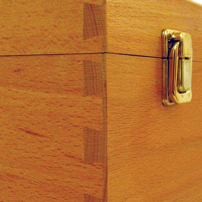 Traditional Storage Chest in Solid Beechwood with Lid and Inner Compartments DL Traditional