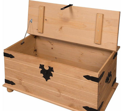 Traditional Storage Trunk in Solid Pine Wood with Black Metal Decorative Element DL Traditional